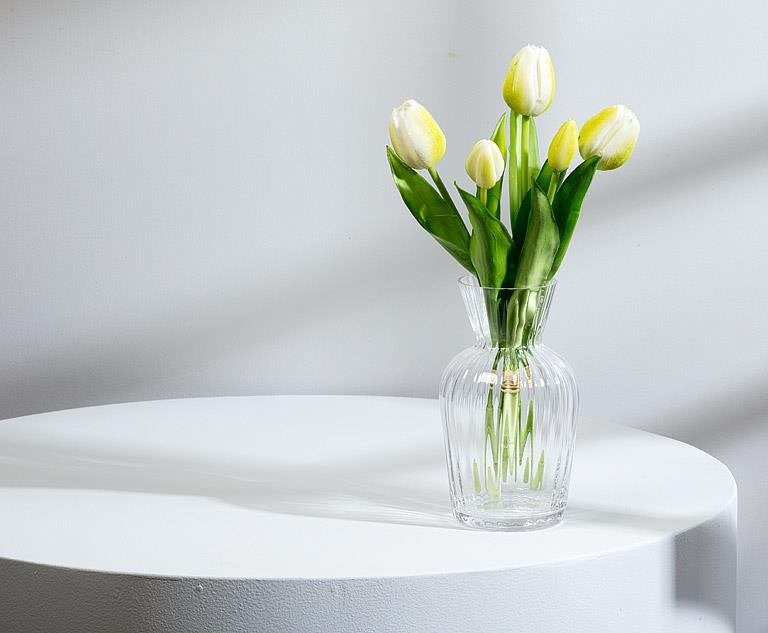 Lifelike 5 Stem Tulip Bunch
