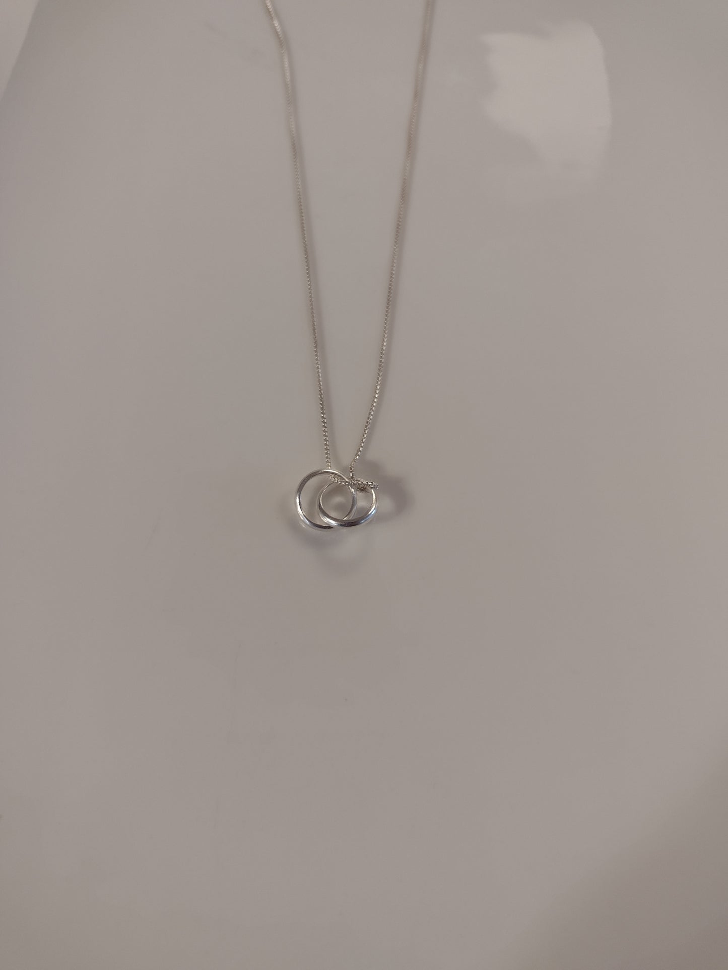 Double Ring Plain Necklace