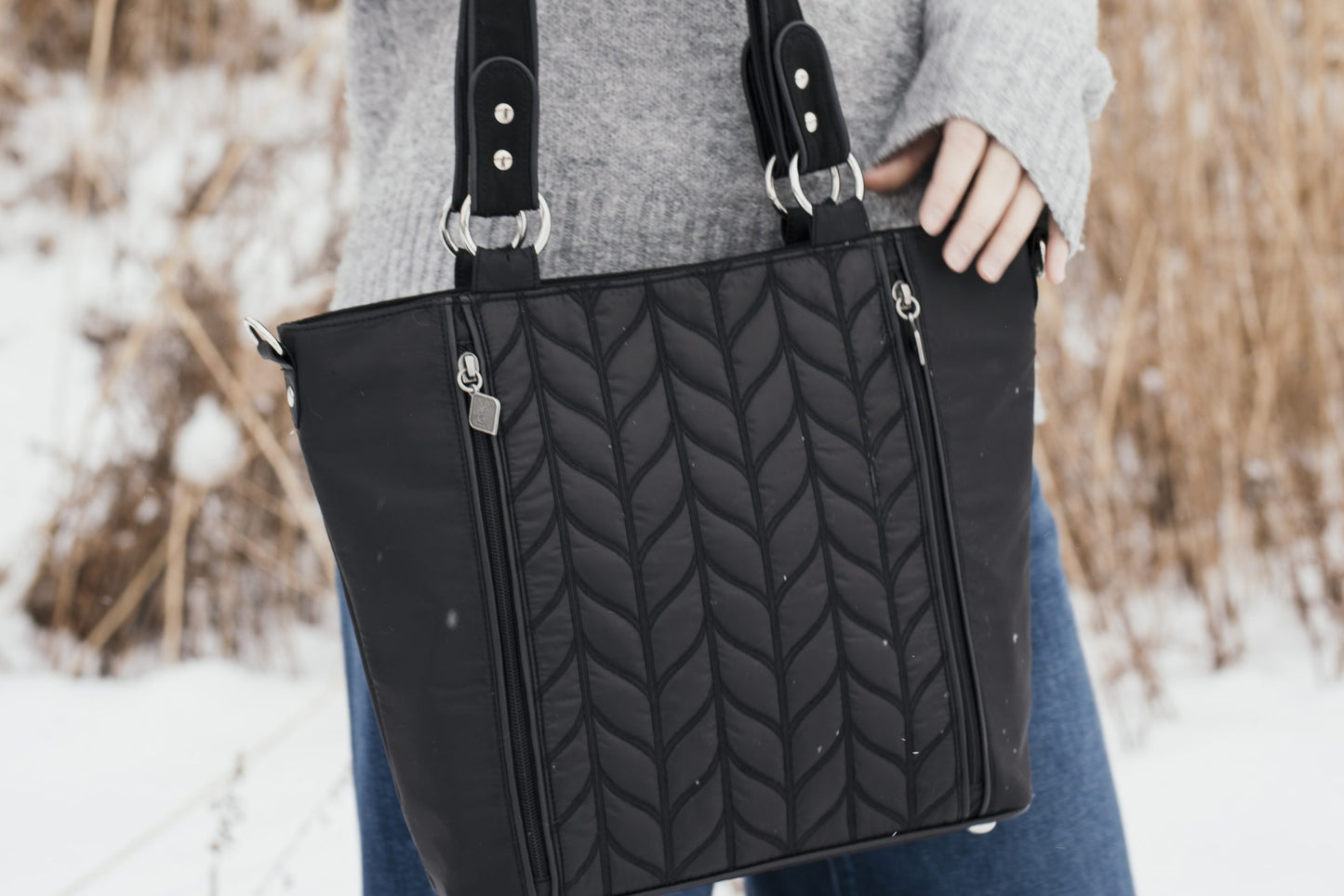 Lilas Shoulder Bag Black