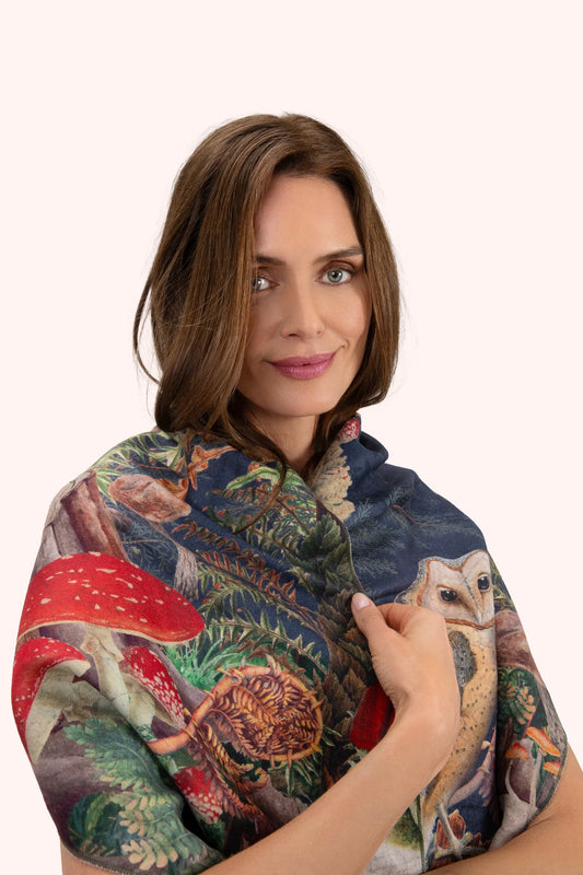 Lux Scarf Wild Woodland Owl
