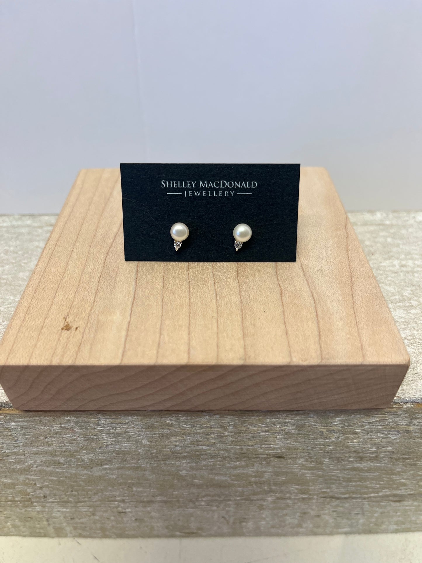 Pearl with 3 Stone Stud Earrings