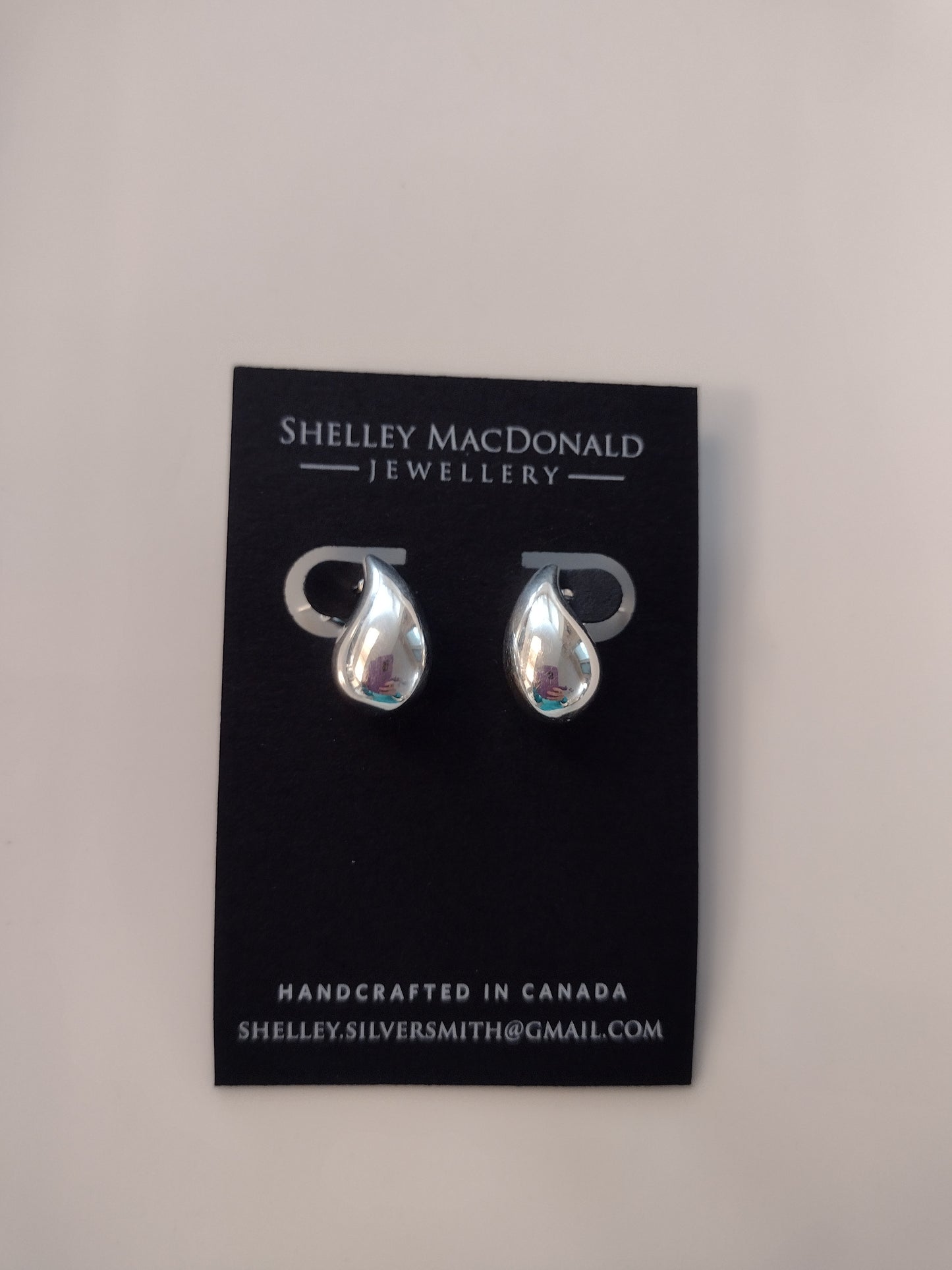 Hollow Teardrop Hoop Earrings