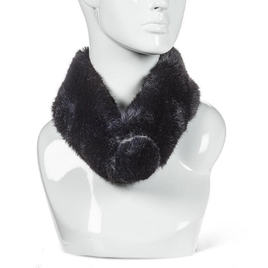 Magnet Scarf with Pompom