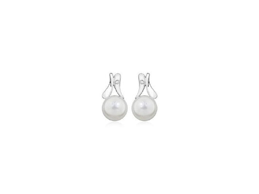 Small Pearl Stud earrings