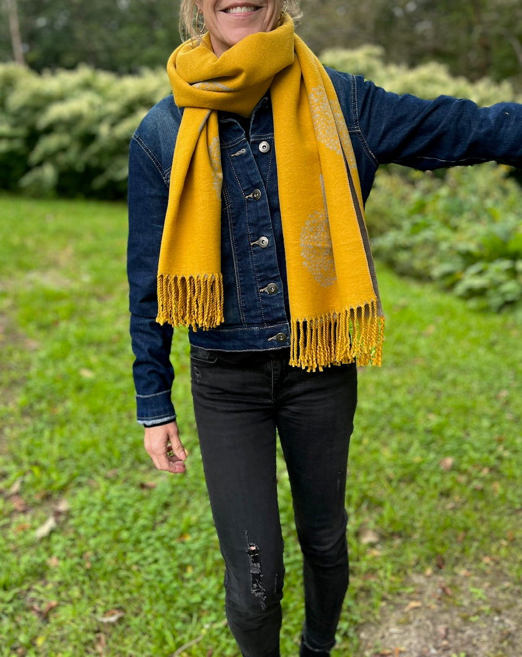 Reversible Scarf with Mulberry Design