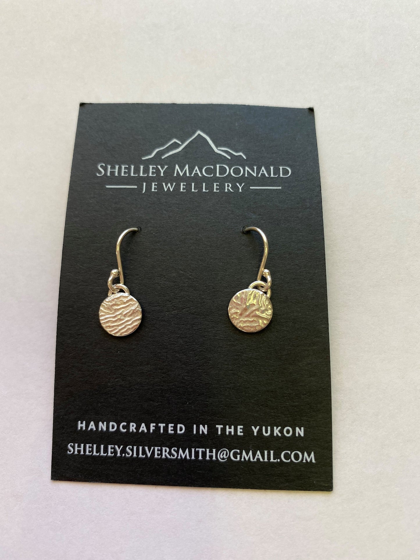 Boucles d'oreilles pendantes réticulées 